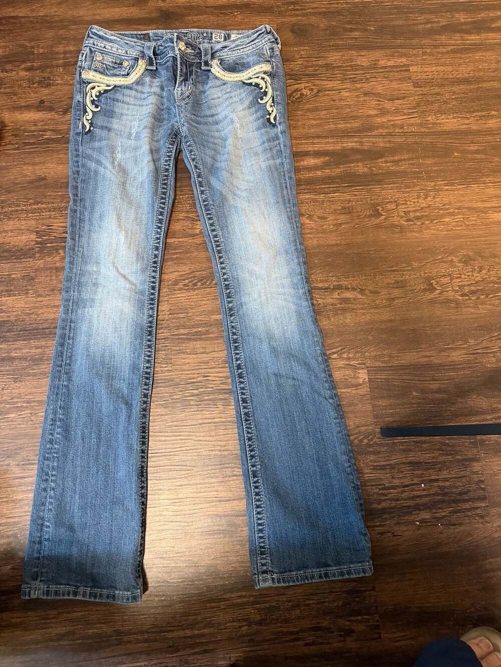Miss Me Mid-Rise Bootcut Jeans Size 28